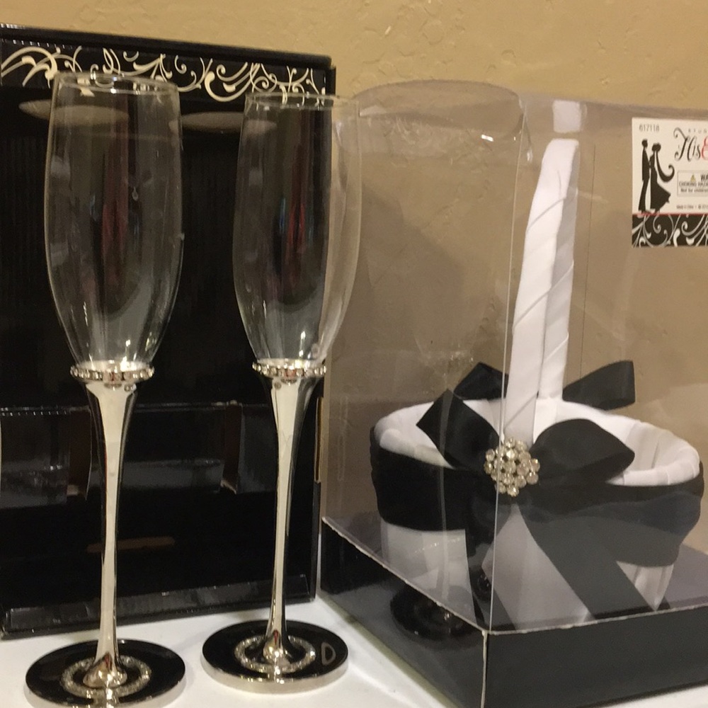 His & Hers Wedding Flower Basket Free Glass Flutes